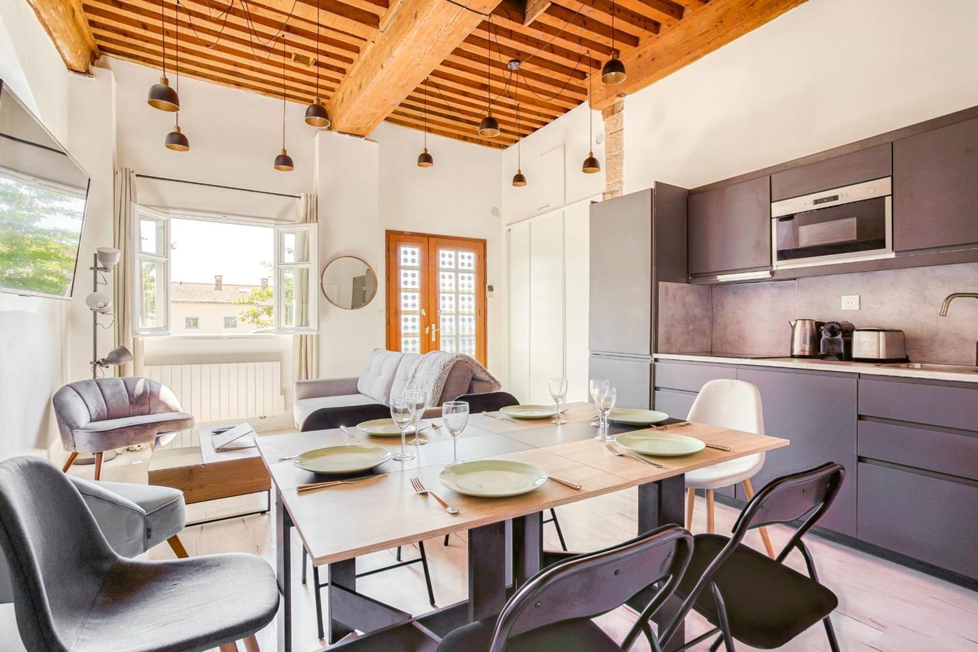 Charming 6-Person Apartment Terreaux & Croix Rousse Area Lyon Exterior photo